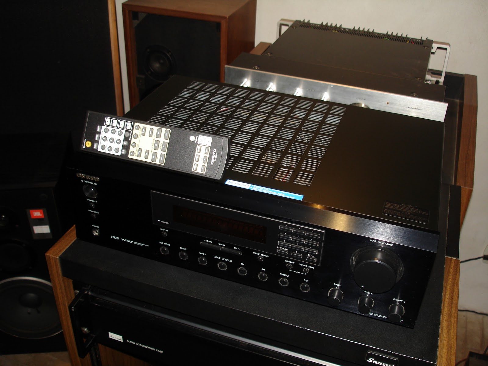 AUDIOGASTY: ONKYO TX-8255