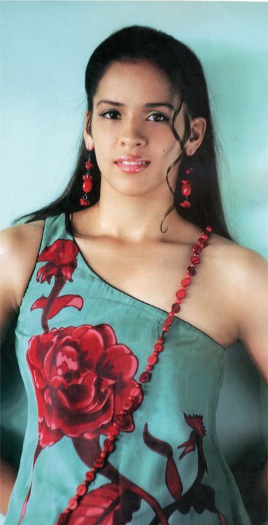 Bollywood Actresses Photos Pictures Jokes Temples Of Bollywood Actresses Photos Pictures Jokes Temples Of