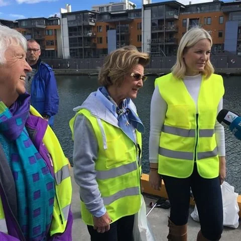 Queen Sonja and Crown Princess Mette-Marit of Norway visit Sandefjord Waste Clearing Team (Sandefjord søppelplukkerlag) 