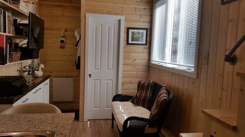 Daniel Miller Tiny House (243 Sq Ft) [ TINY HOUSE TOWN ]