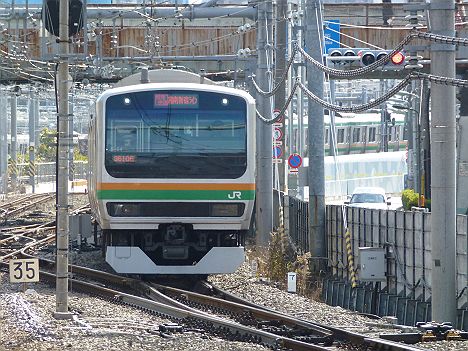 湘南新宿ライン　特別快速　新宿行き　E231系