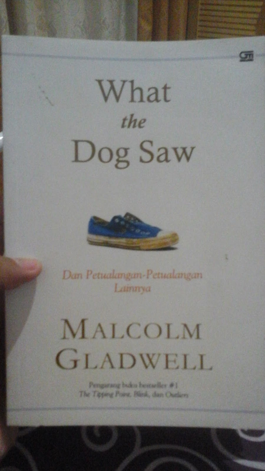 [REVIEW] &quot;What the Dog Saw&quot; The Bookish Fever