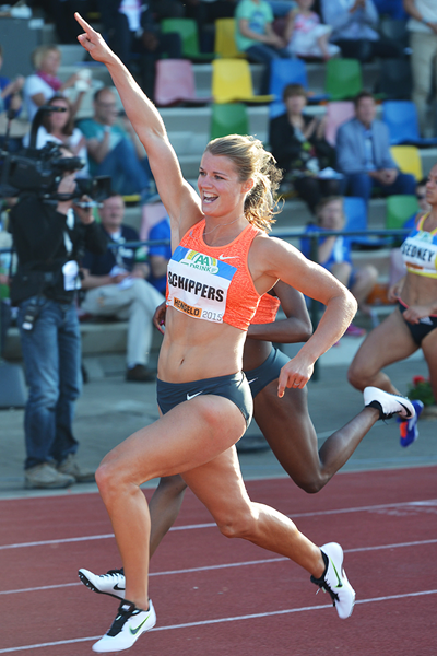 DAFNE SCHIPPERS WINS 21.63 CR WOMEN'S 200M FINAL IAAF WORLD CHAMPIONSHIP 2015