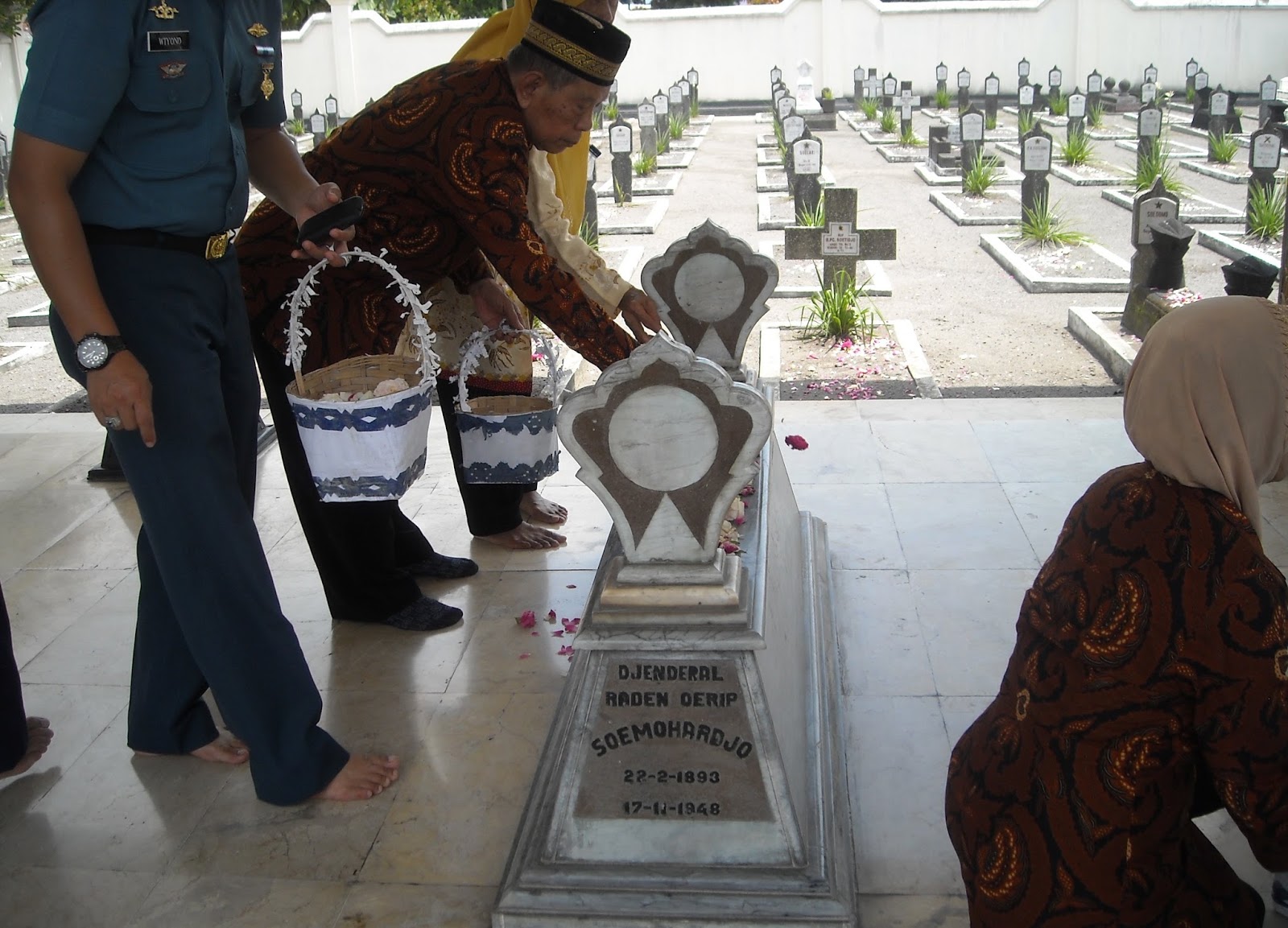 Makam pahlawan nasional, Urip Sumoharjo di Yogyakarta