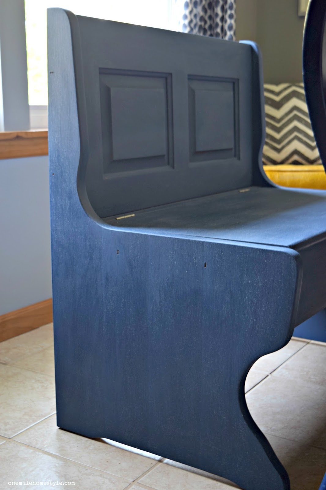 Farmhouse Kitchen Bench Makeover with Diva of DIY's Chalk Mix Paint