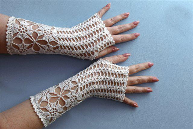 Tina's handicraft : 29 designs for gloves