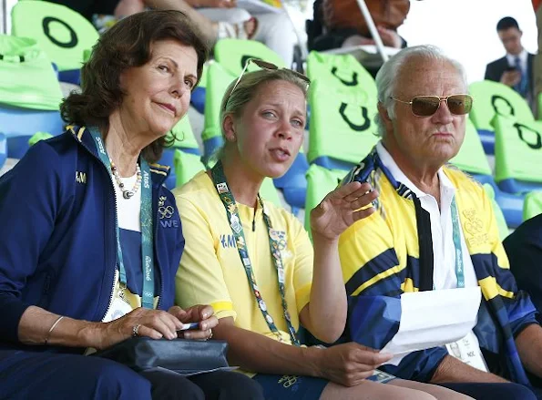 King Carl Gustaf and his wife Queen Silvia arrived in Rio de Janeiro  for the 2016 Summer Olympics. Princess Madeleine