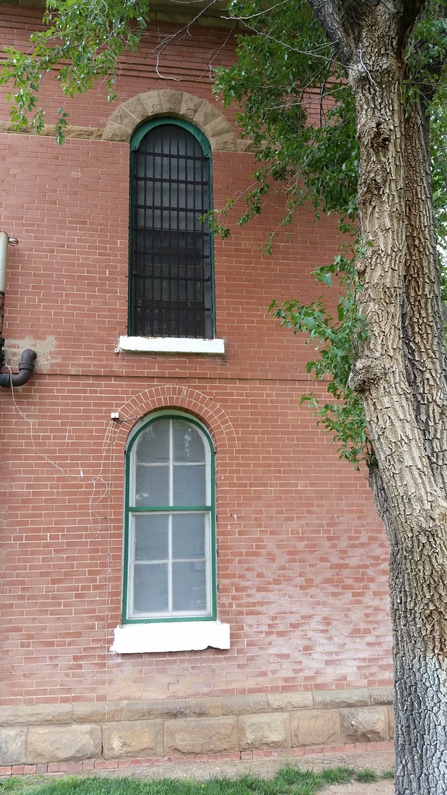 Antique Shops & Estate Sales Hartley County, Texas Courthouse and