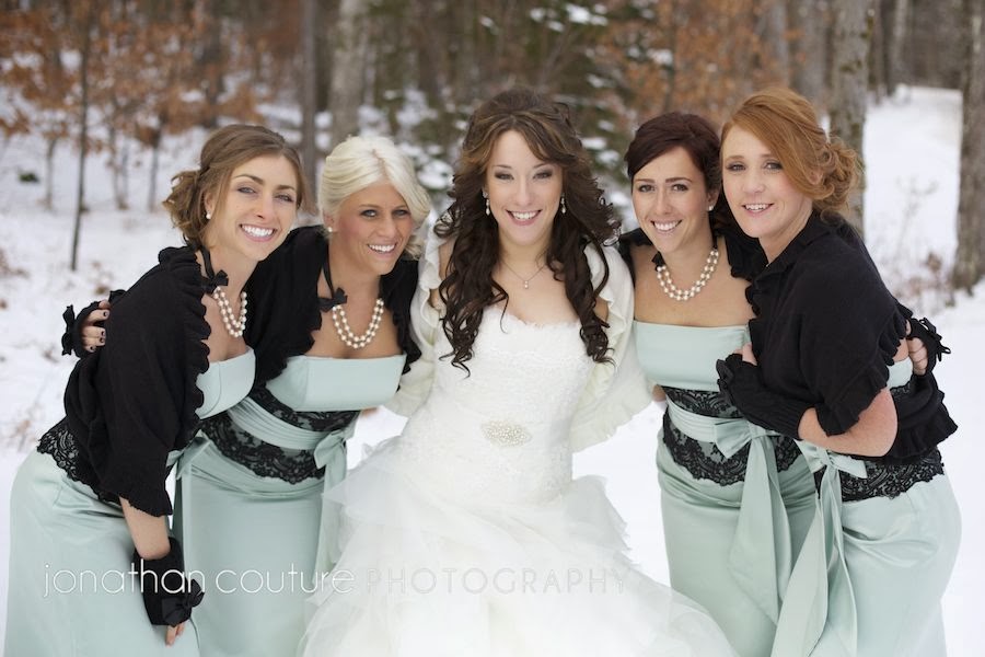 Harley Mae Blog Mint Black Wedding I Love How The Softness Of Mint With Black Look Together Usually You D Think As A Spring Color But It Works So Wonderfully In This Winter Shot