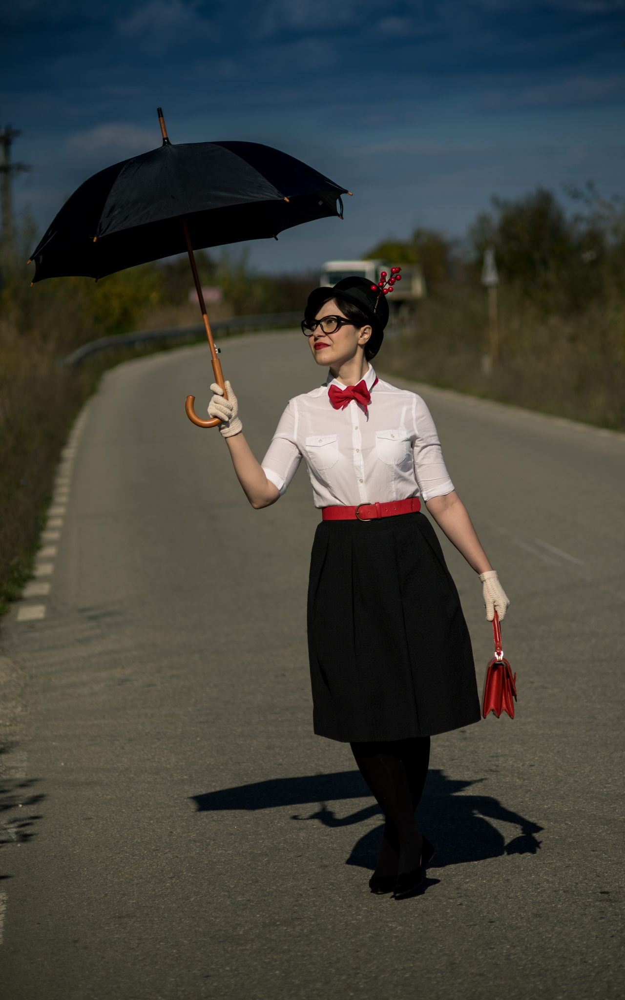 Easy DIY Halloween Costume Mary Poppins white shirt terranova black midi skirt H&M black flats H&M red vintage bag black umbrella tall hat cat eye glasses red belt photoshoot flying