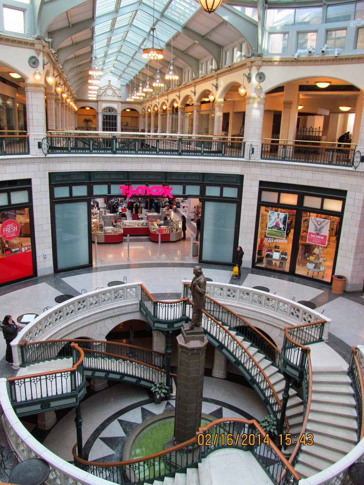 Trip to the Mall The Shops of Grand Avenue (Milwaukee, WI)
