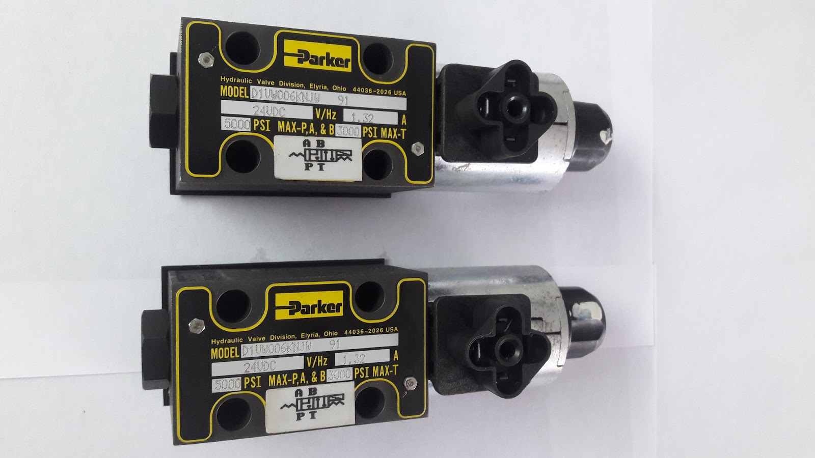 Parker Hydraulic Valves D1VW006KNJW 24VDC Suppliers in Ahmedabad Mumbai Pune Chennai Delhi India