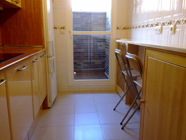 Tú diseñas -- Tú decides: Barra de comedor - cocina