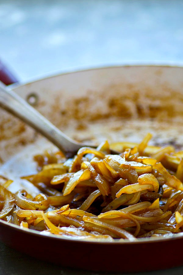 HASSELBACK FRENCH ONION SOUP BAKED POTATOES