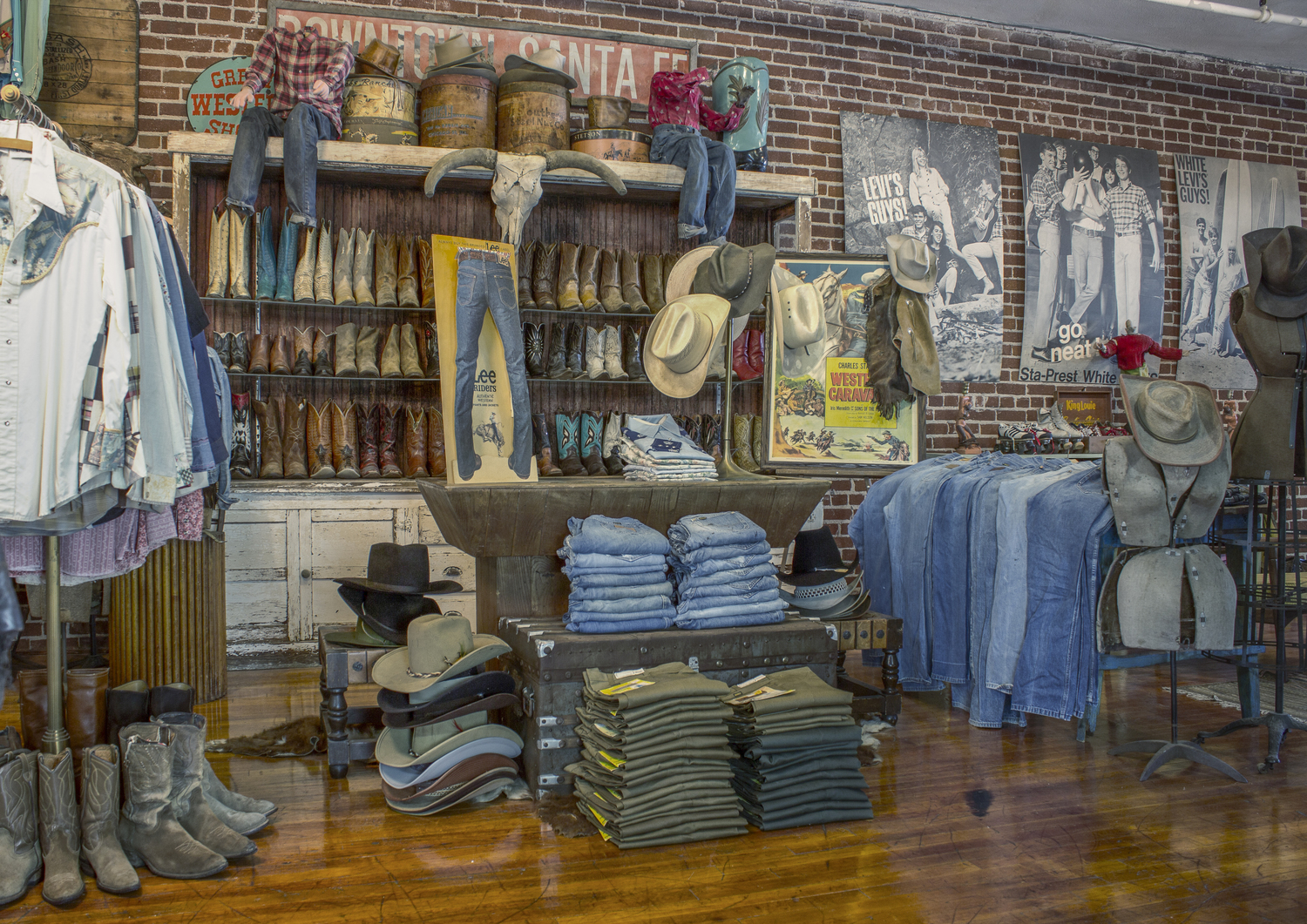 CHAD'S DRYGOODS: AMERICAN BLUES TRADING COMPANY