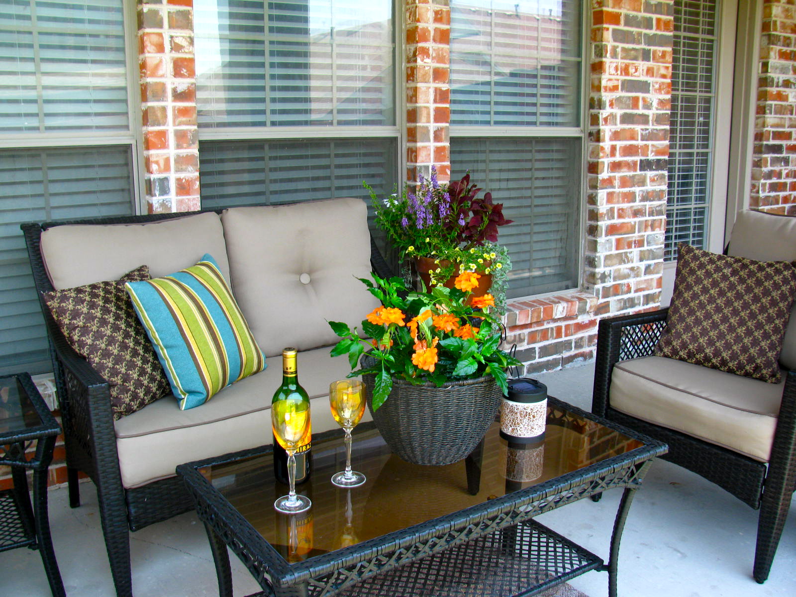 MAY DAYS A Small Patio Makeover