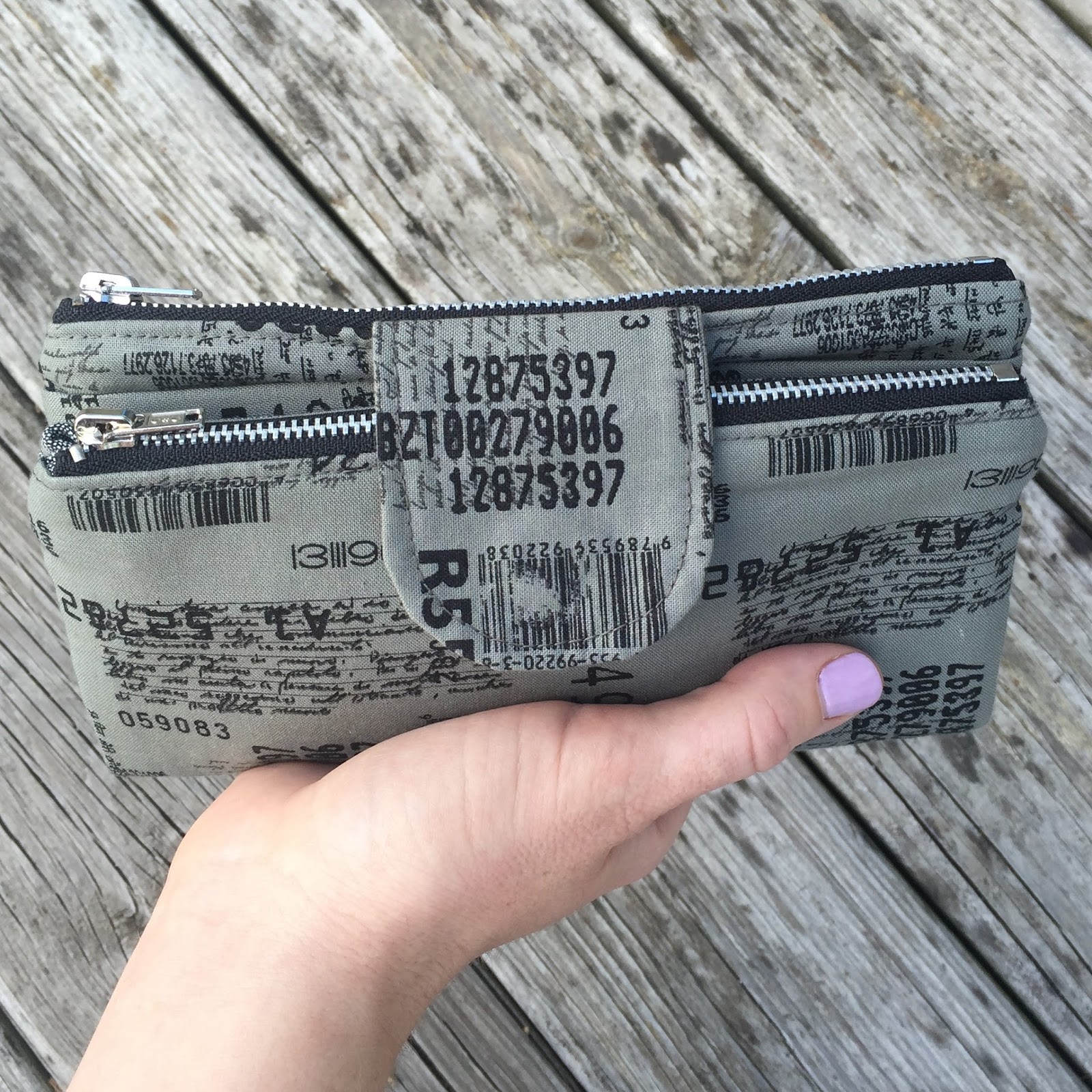 noodlehead double zip wallet