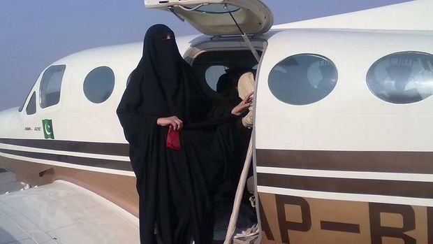 Pilot Wanita Bercadar ini Pecahkan Rekor Dunia Pilot Wanita Bercadar ini Pecahkan Rekor Dunia
