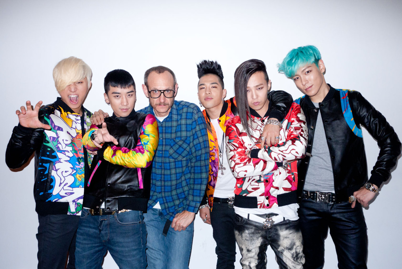 Big bang 1. Корейская группа big Bang. Фото группы big Bang. Биг Бен группа корейская. Биг бэнг группа участники.