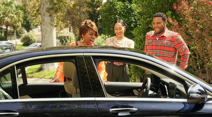 Black-ish - Episode 4.03 - Elder. Scam. - Promo, Promotional Photos & Press Release