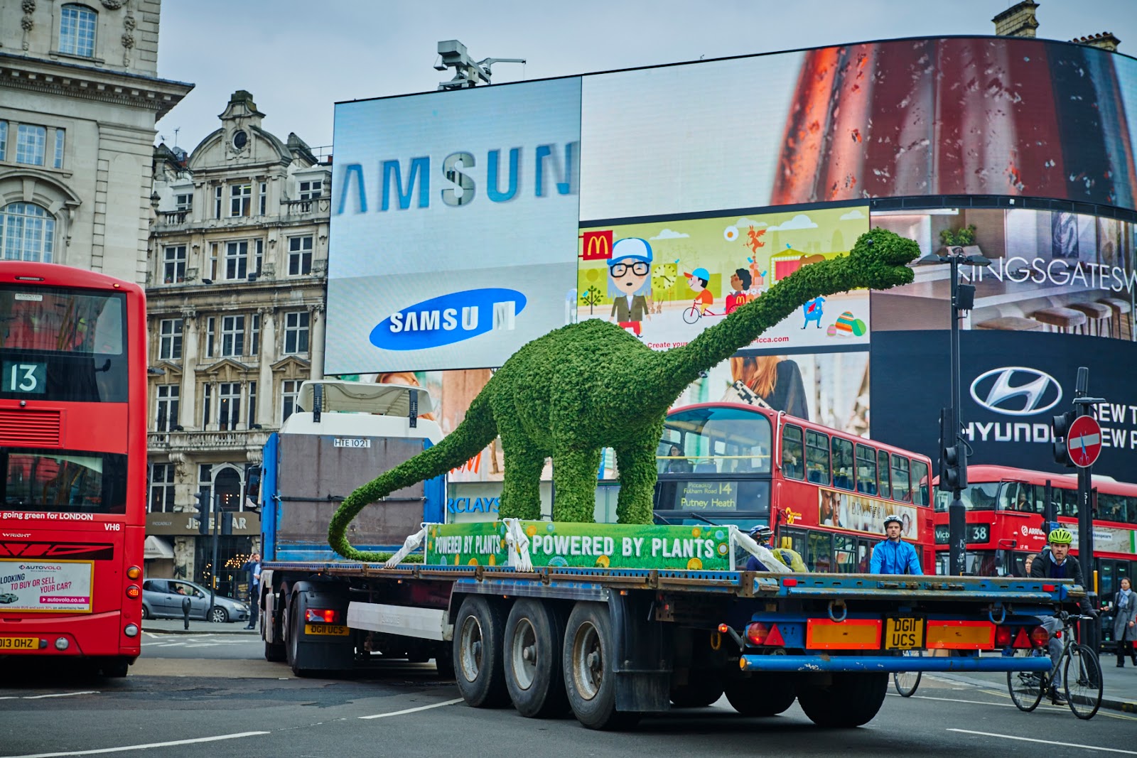 The Florasaurus is Coming to London & Manchester 