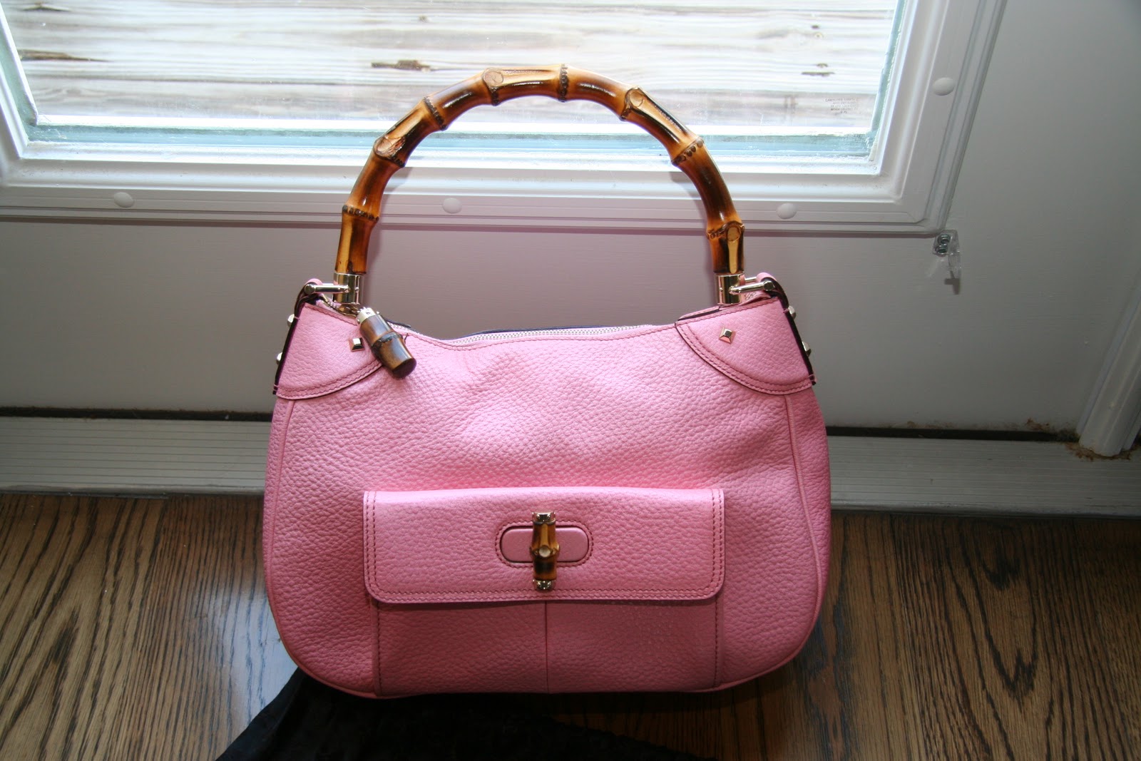 Community Closet Sale: NWOT Gucci Pink Bamboo Handle Bag - MINT!!!