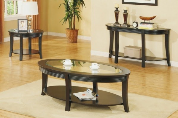 Oval table: a very inspiring piece of furniture!