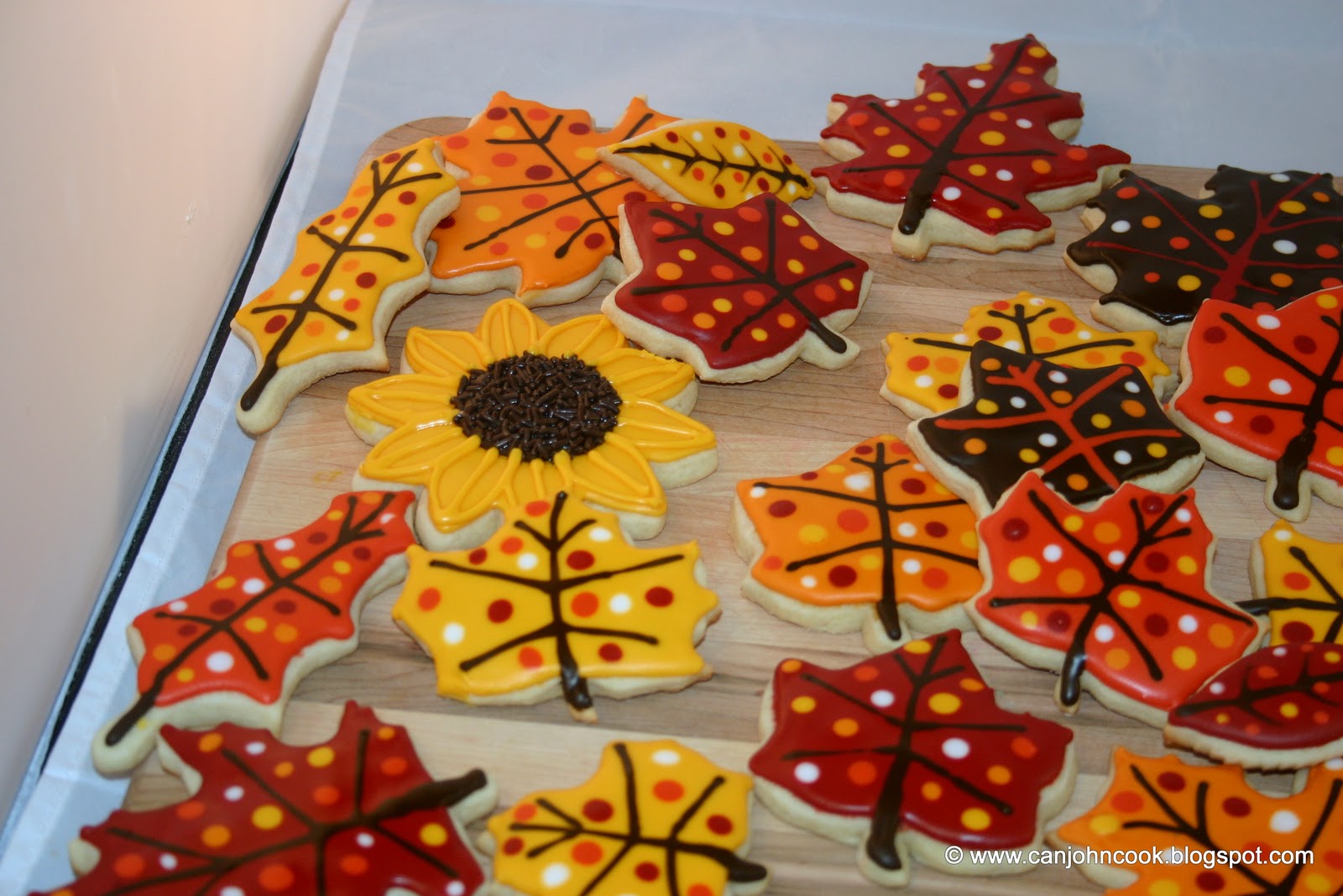 Snediker's Handcrafted Sugar Cookies: Autumn Leaves