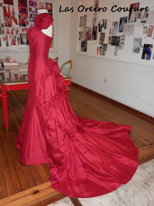 El vestido rojo de Natalia Oreiro - Los / La en la cultura