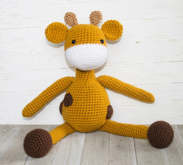 Free Crochet Pattern- The Friendly Giraffe Toy - The ...