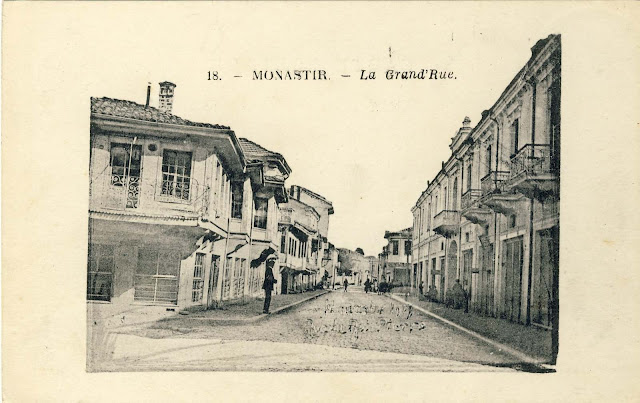 Sirok Sokak Street with hotel "Bosna", on the right side and the old houses before the bombing.