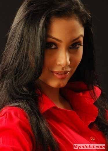 Nabila Karim Hot And Sexy Bangladeshi Ramp Model Big