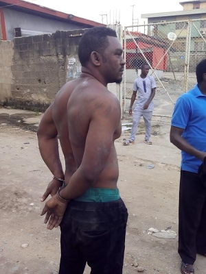 Young man caught in ojota for stealing car