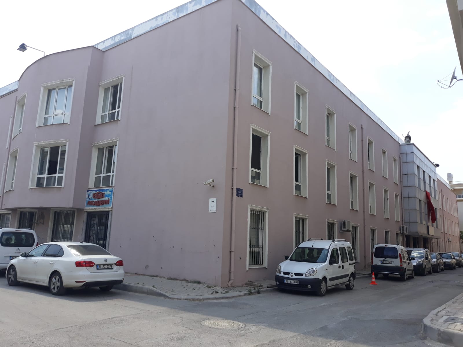 Izmir De Bulunan Kiz Ve Ogrenci Yurtlari Yurt Yorumlari Ruhumuz Sosyal