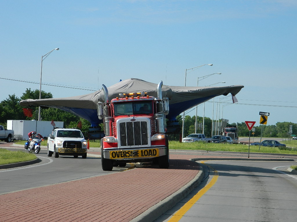 Kansas Transportation Was that a UFO? KDOT helps route F35A on its