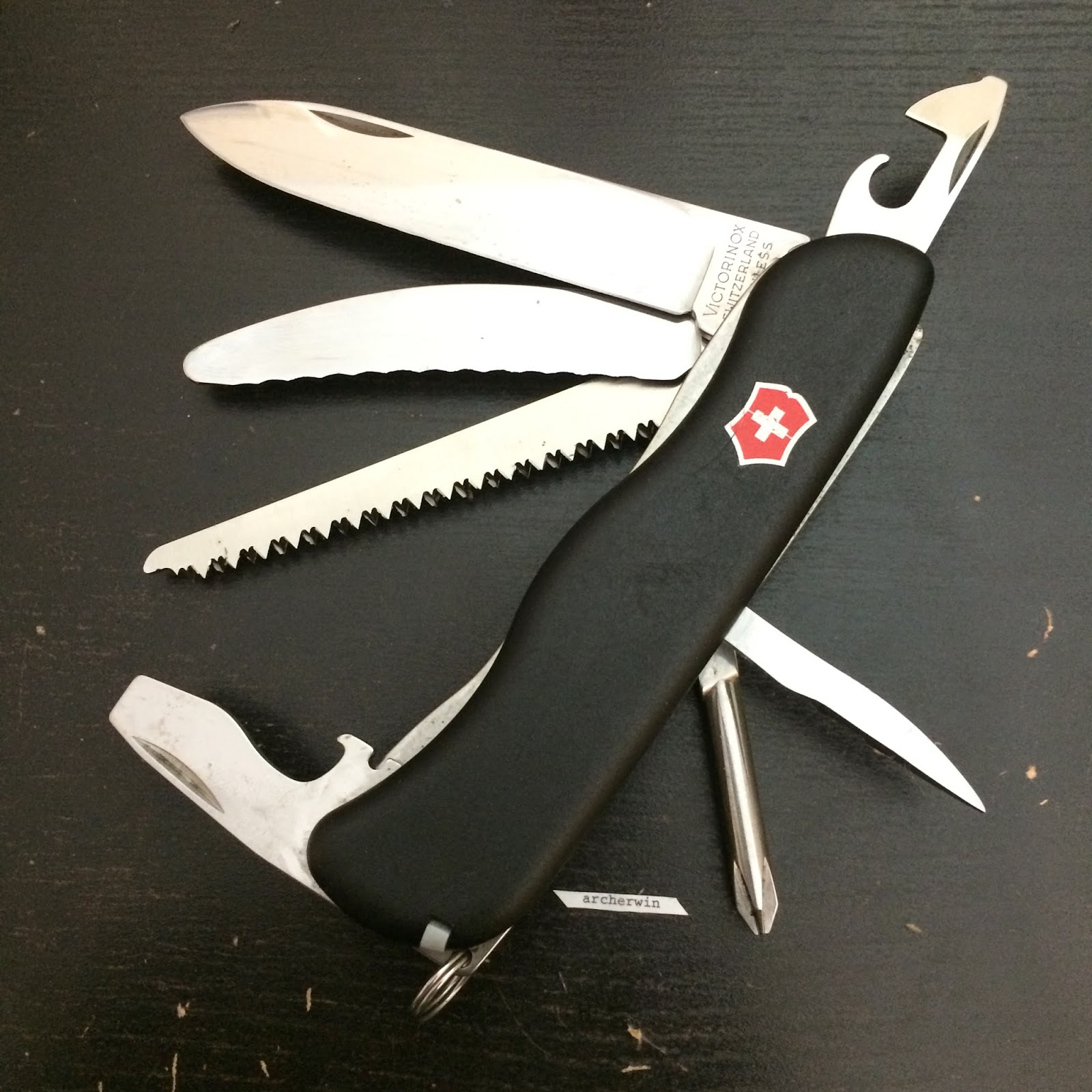 archerwin's Swiss Army Knives COLLECTION Victorinox Jumpmaster 111mm