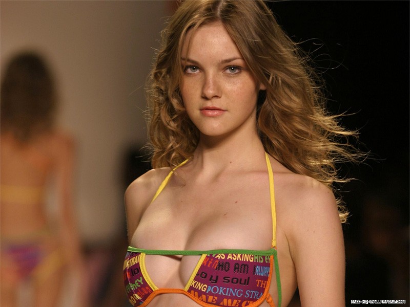 All caroline trentini bikini apologise Something is. caroline trentini bikini are