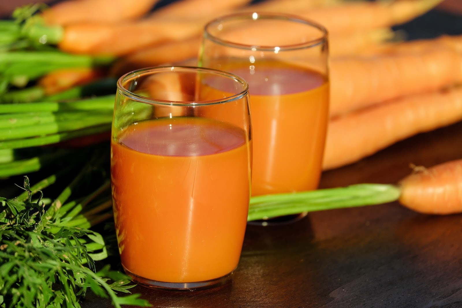 Food, Drinks and Recipes 2 Natural Juices Beneficial for Health