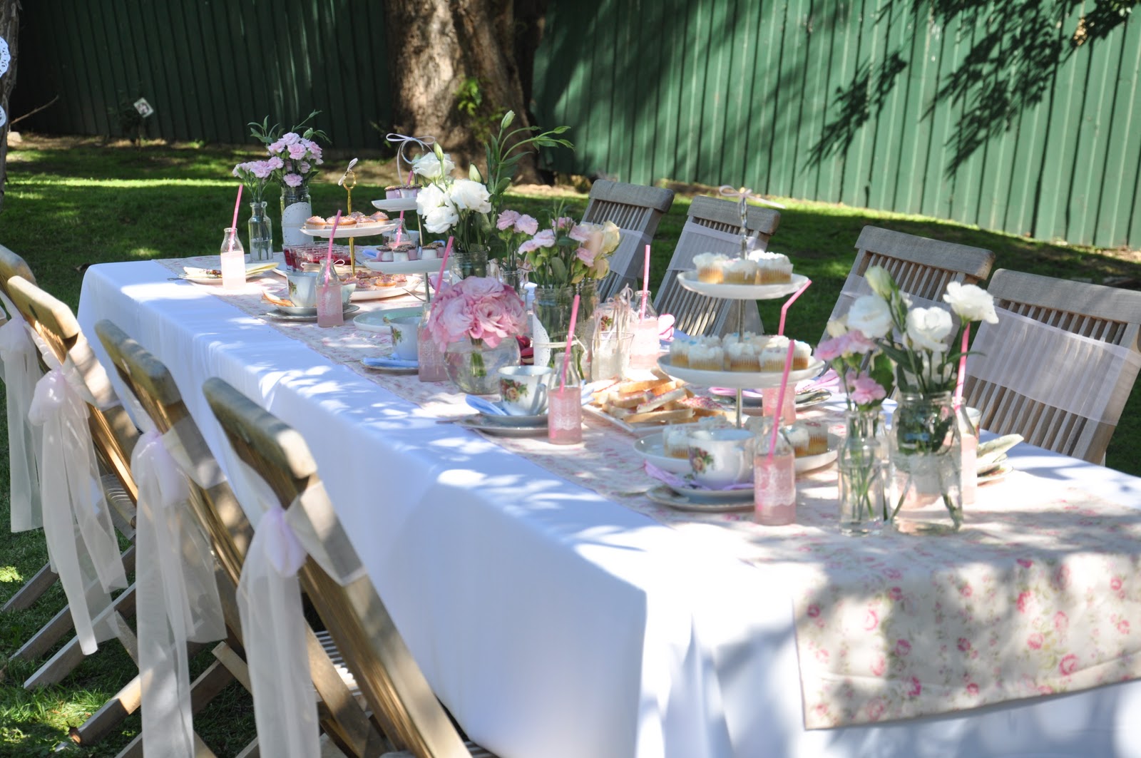 The Vintage Garden Tea Party - Asian Wedding Ideas {Summer Setting ...