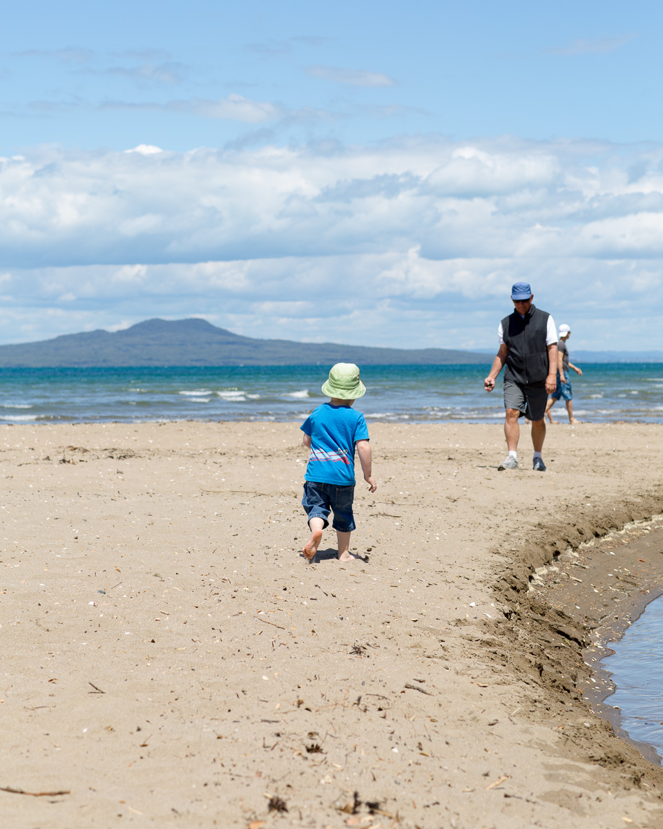 Introducing Me Throwing Partner
