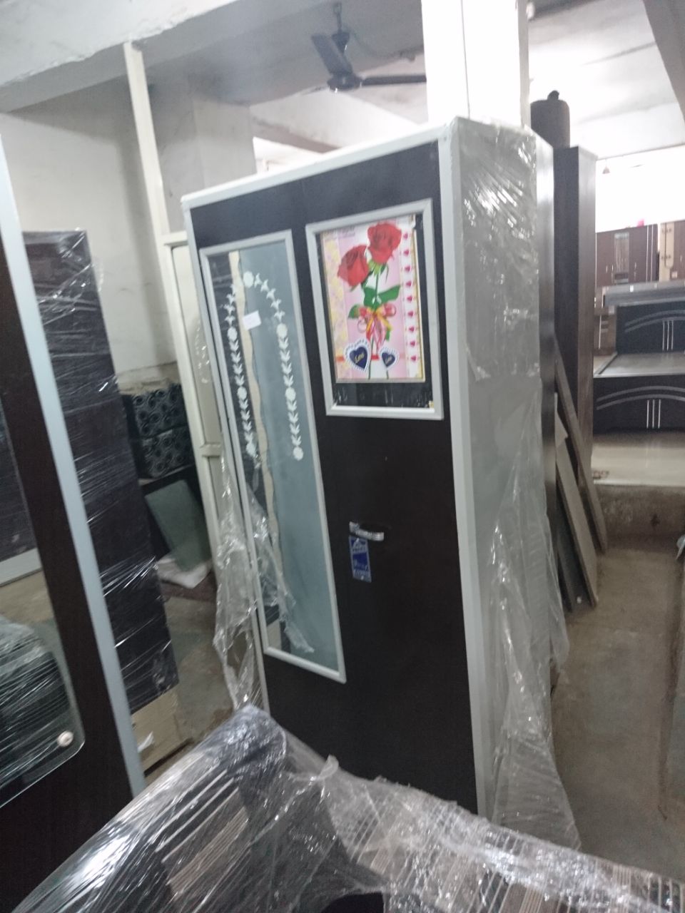 Furniture Market in Ahmedabad Iron Cupboard Collection