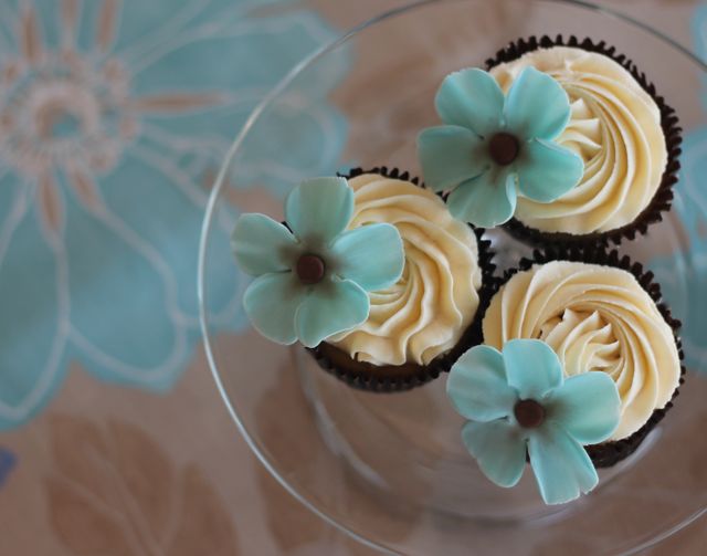 Tea, Cake & Create Vanilla Cupcakes with Cream Cheese Ganache