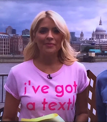 Holly Willoughby Style Love Island T-Shirt