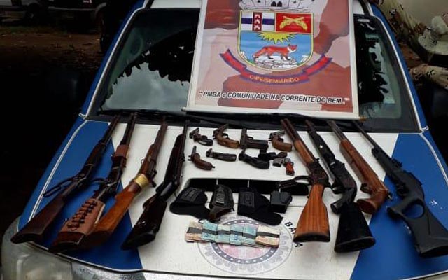 Polícia Militar intercepta 15 armas que viriam para Jacobina