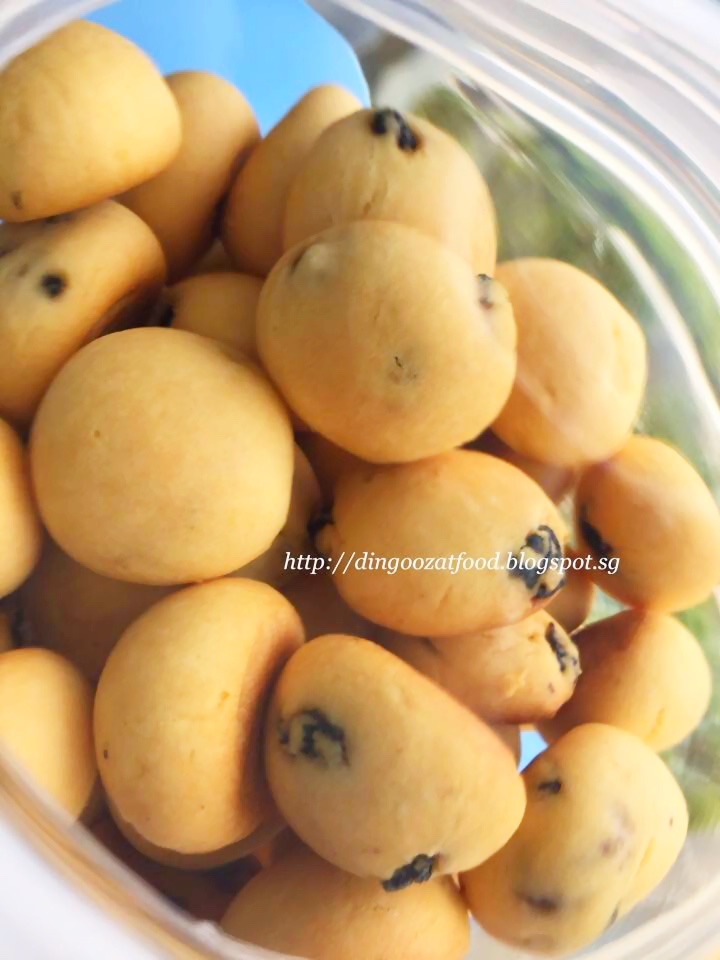 Miki's Food Archives : Oil-free Mini Egg Biscuit 无油迷你鸡蛋饼干