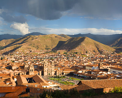 Peru Peruano De Andes Cuzco Do Guerreiro Do Inca Do Homem Imagem