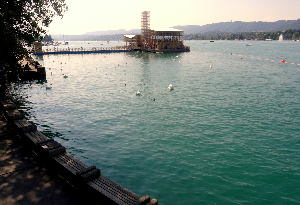 TRAVEL AND LIFESTYLE DIARIES Zurich, Switzerland The City of