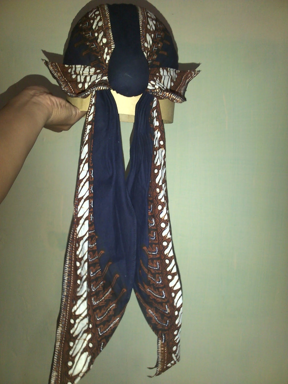 BLANGKON JOGJA ALUSAN GAMBAR BLANGKON JOGJA BATIK TULIS BLANGKON JOGJA ALUSAN GAMBAR BLANGKON JOGJA BATIK TULIS