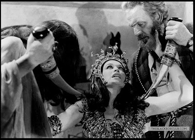 Blood From The Mummys Tomb 1971 Valerie Leon Image 6
