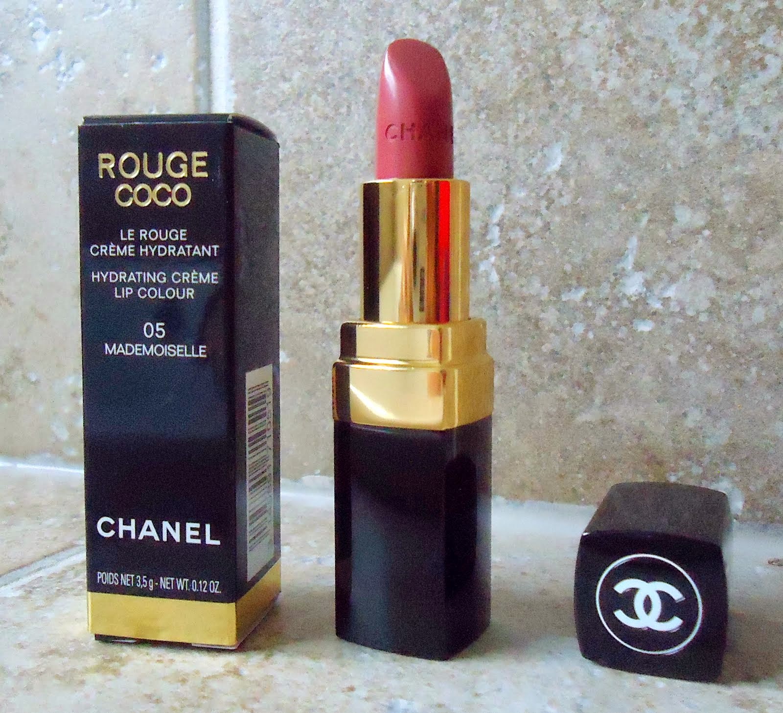 Khan: CHANEL Rouge Coco Hydrating Creme Color in Mademoiselle 05 - Review and Swatches